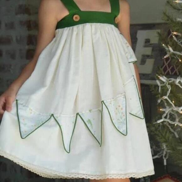 Well Dressed Wolf Joyce Banner Dress - Picture 1 of 3